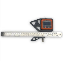 Load image into Gallery viewer, Ai Centerline Square