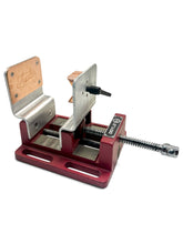 Load image into Gallery viewer, Austin Innovations PRO Welding Pipe Vise
